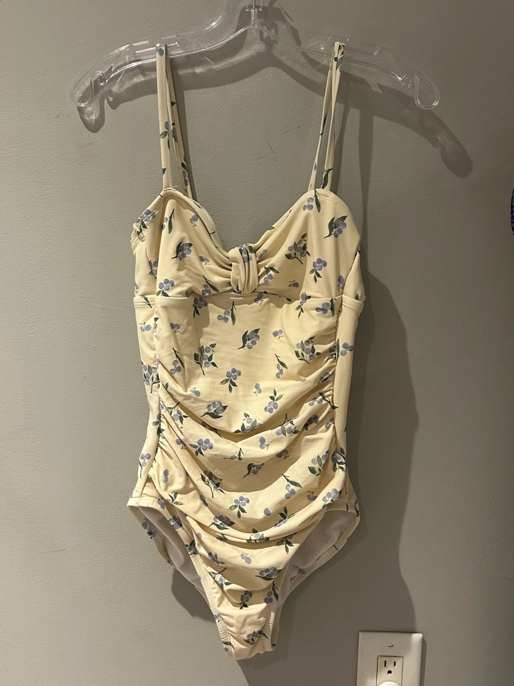Women’s shade and shore vintage style one piece swimsuit with blueberry details